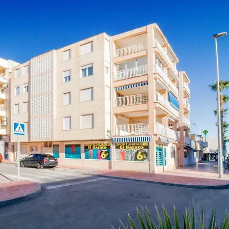 Апартаменты 50m Al Mar